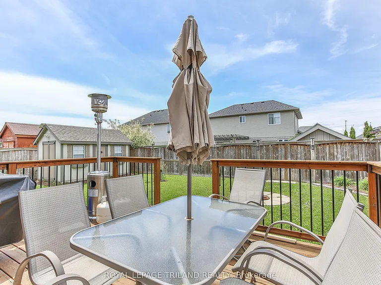 41 Owen Ct — Photo 43