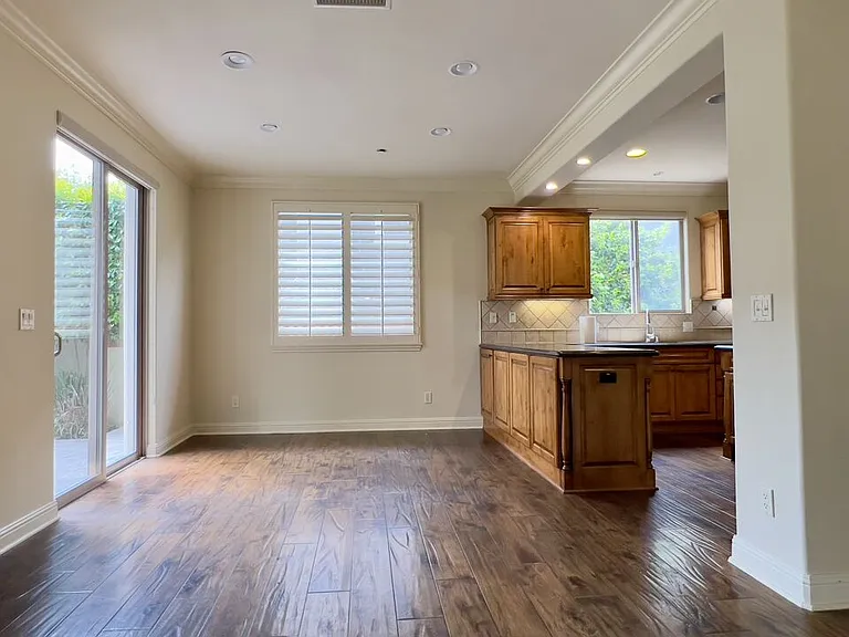 1011 Green Ln — Photo 13