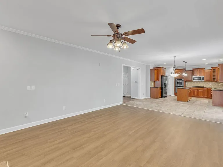 9301 Perini Ct — Photo 23