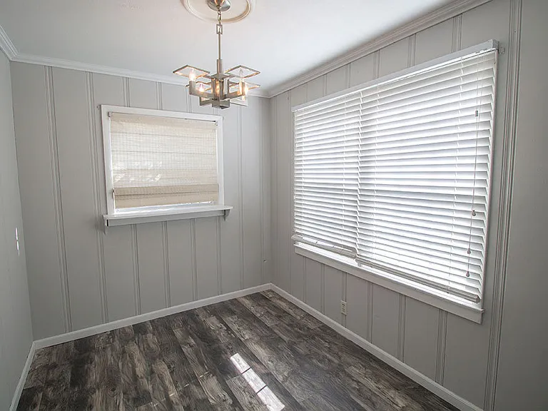301 W Forest Ave — Photo 12