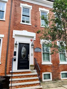 677 E 7th St #1, Boston, MA, 02127