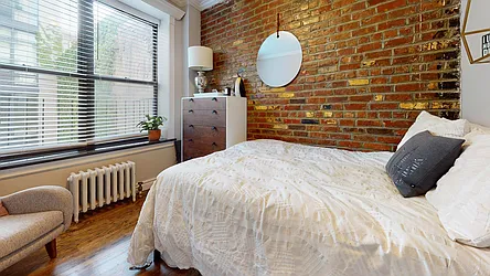 Rented by Bond New York