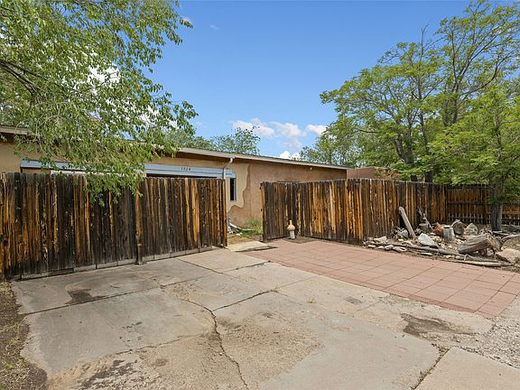 3rd image of 1824 Paseo De La Conquistadora S