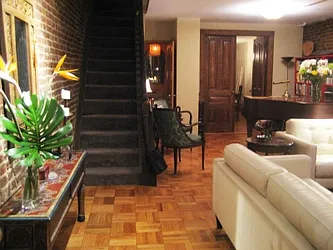 Rented by Citi Habitats