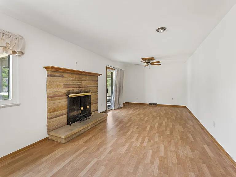 342 Buena Vista Dr — Photo 19