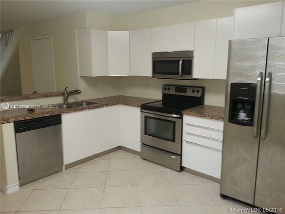 2nd image of 1090 Sorrento Dr #1090