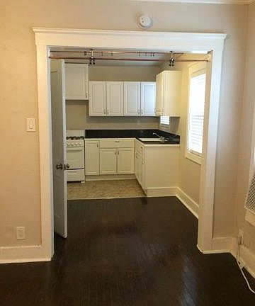 5th image of 1624 Holman St APT 02