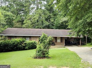 1583 New Castle Dr, Macon, GA 31204
