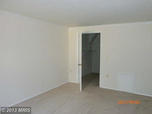 5th image of 18022 Chalet Dr APT 103