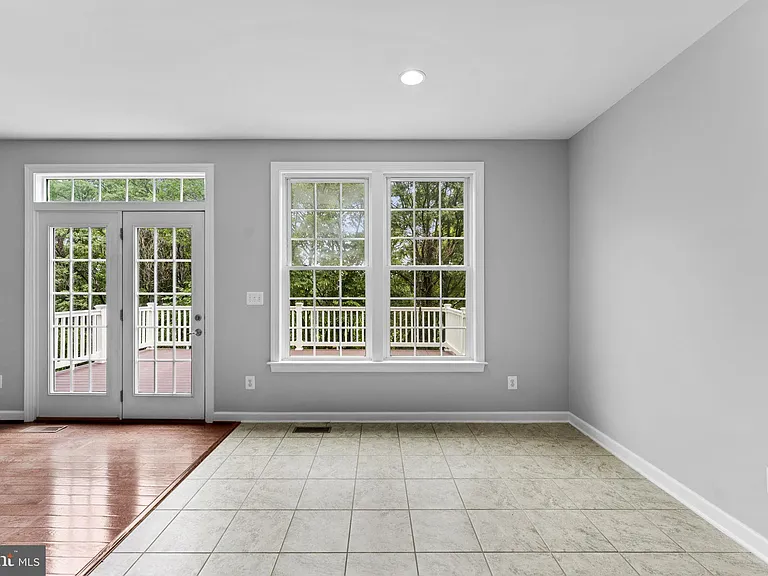 21268 Park Grove Ter — Photo 34