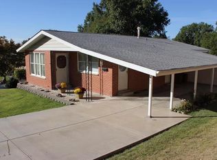 425 Cherry Dr, Ste Genevieve, MO 63670