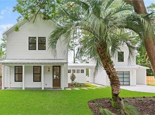 130 Golden Ln, Saint Simons Island, GA 31522