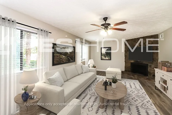 3947 Wood Path Dr — Photo 5