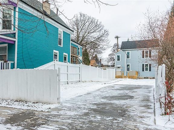 2nd image of 47 Plymouth Ave