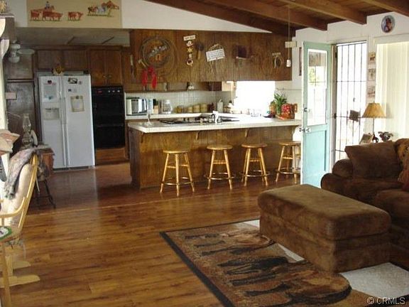 5th image of 2683 Reservoir Dr