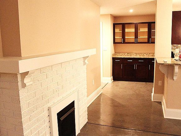 4th image of 2825 Euclid Heights Blvd APT 7