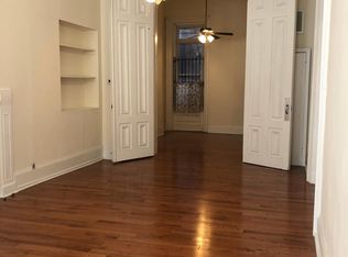2213 Walnut St APT 1F, Philadelphia, PA 19103
