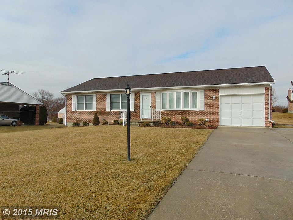 1st image of 1704 Berdan Ct