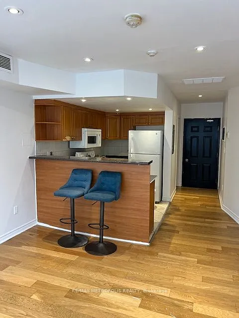 2 bed, $2,250 — Photo 3