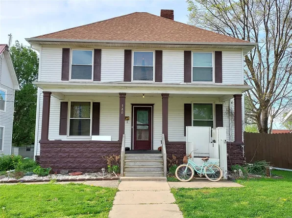 520 W Spring St, Greenville, IL 62246