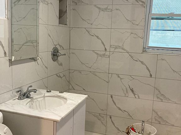 2nd image of 5665 Melvina Pl Floor 2