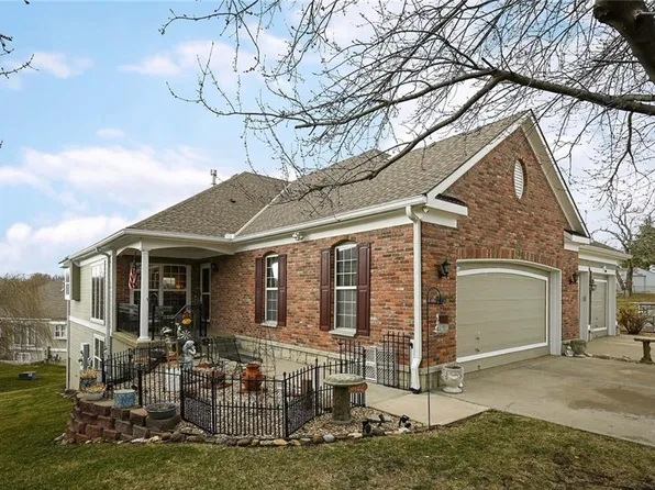 3722 S Bolger Ct, Independence, MO 64055