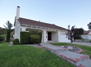 29035 Lotusgarden Dr, Santa Clarita, CA 91387