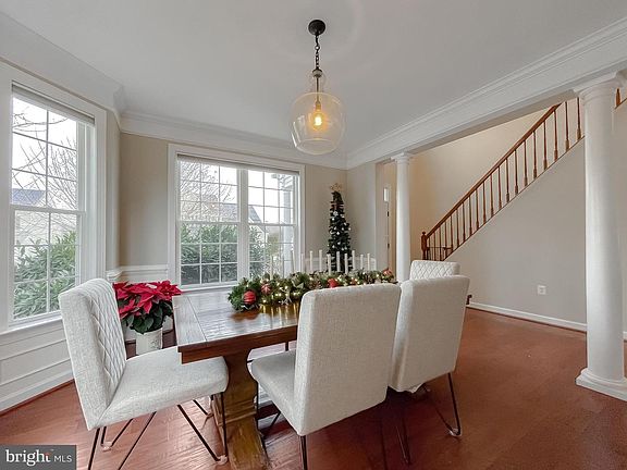 3rd image of 41895 Tomey Ct