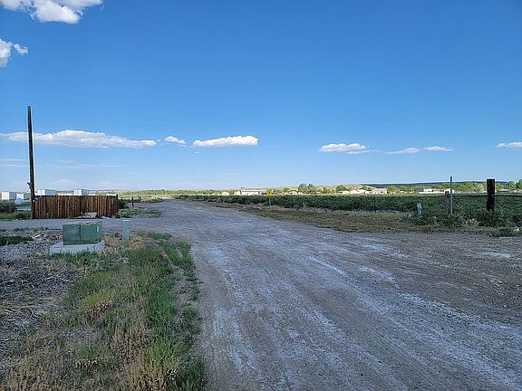 5th image of Na Crow Ave