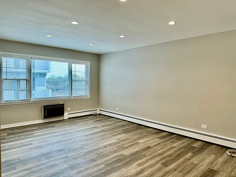938 North Blvd #402 — Photo 7
