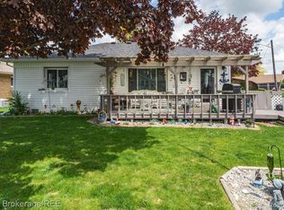 133 Loretta St, East China, MI 48054