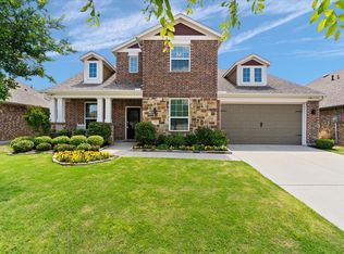 1908 Drover Creek Rd, Aubrey, TX 76227