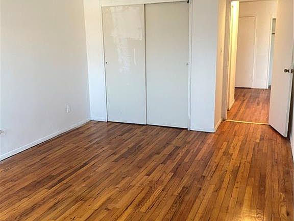 3rd image of 4200 Herkimer Pl APT 6A