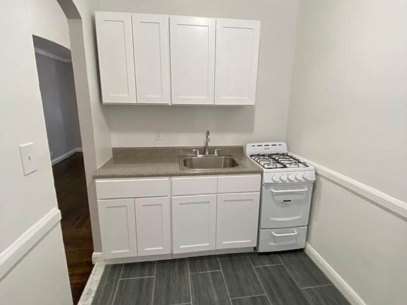 4th image of 543 Ocean Ave APT 4C