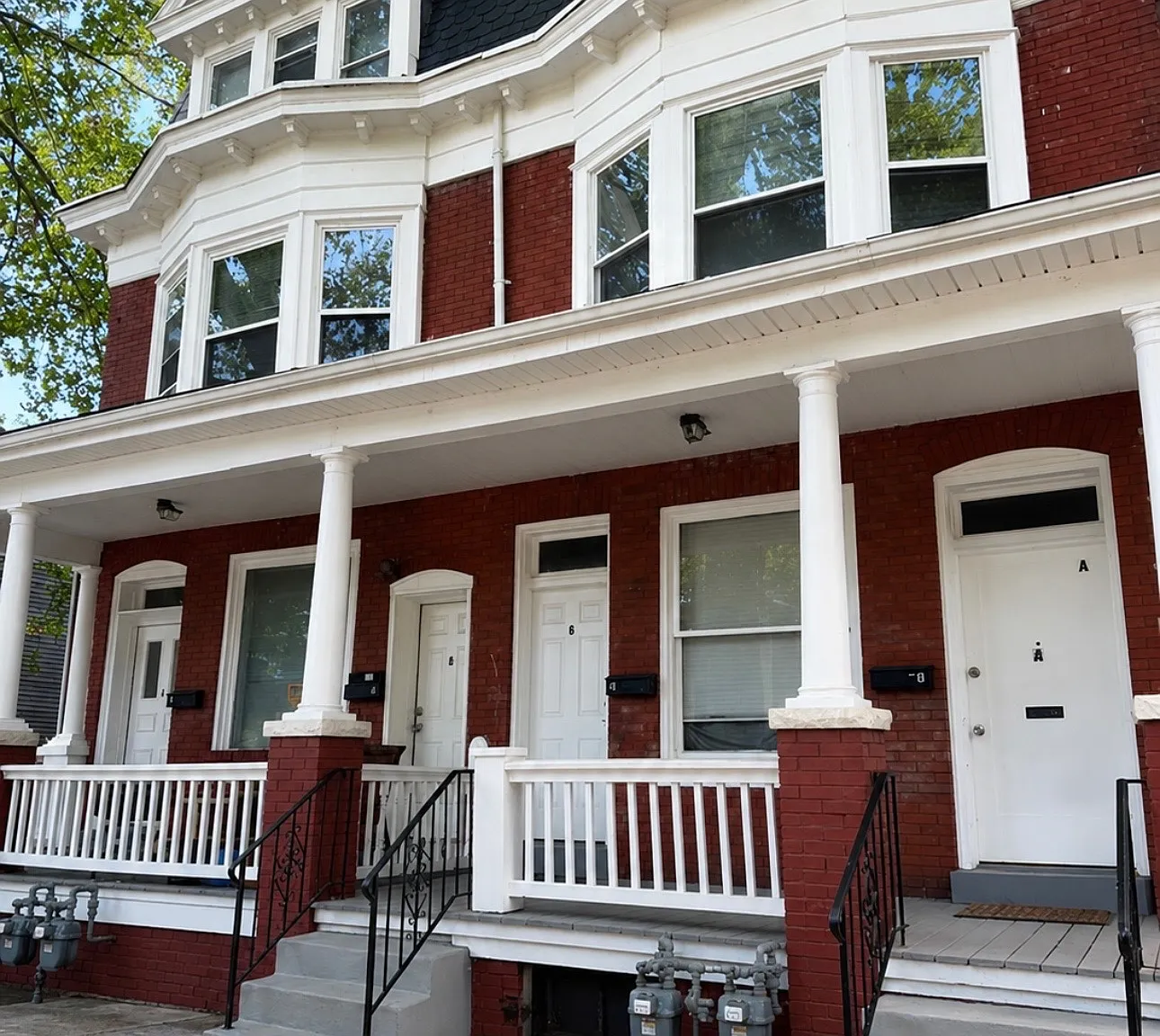 2 bed, 1150 sqft, $1,300 — Photo 1