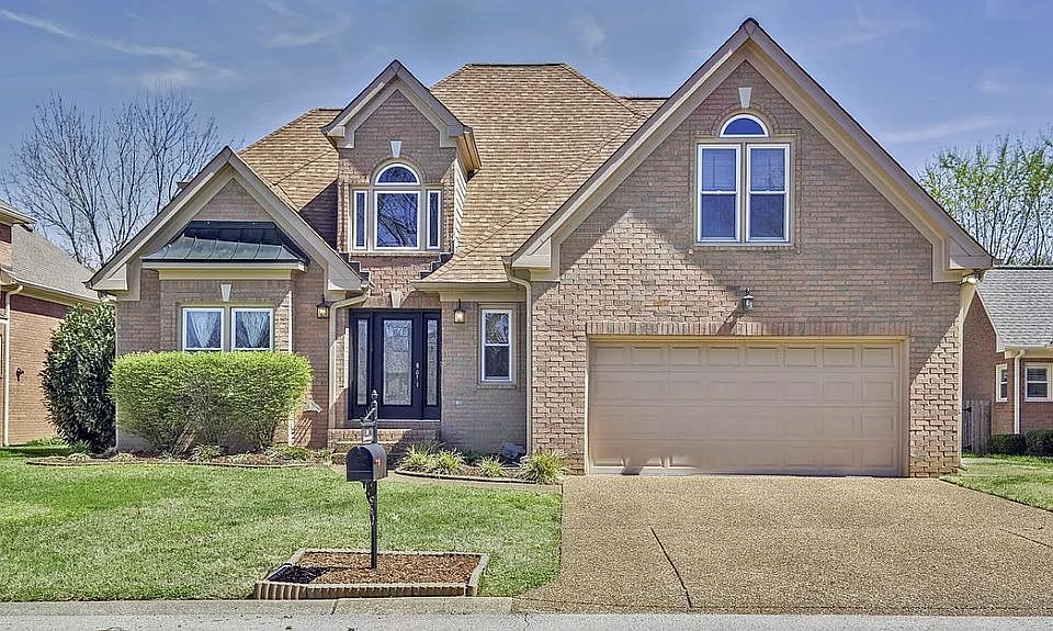 1st image of 287 Rivermont Cir