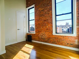 Rented by (Legacy) NY Quality Living Uptown