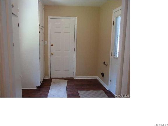 3rd image of 1243 Edgeworth Dr