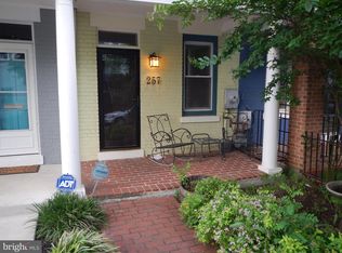 257 14th Pl NE, Washington, DC 20002