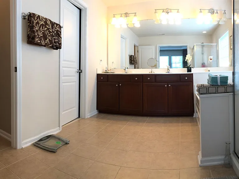 Huge master bathroom