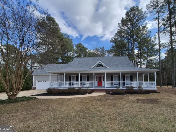1120 Keeneland Dr, Bogart, GA 30622