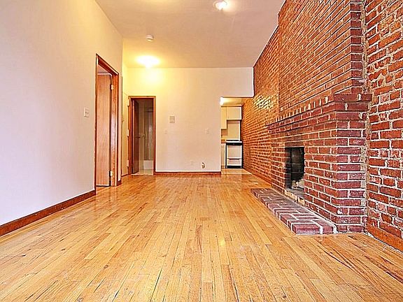 2nd image of 48 W 76th St APT 3A