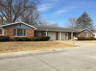 323 Kennedy Ave, Princeville, IL 61559