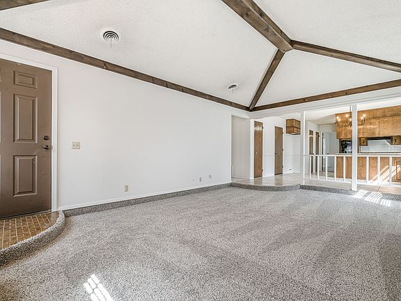 3rd image of 6004 Estacado Ln