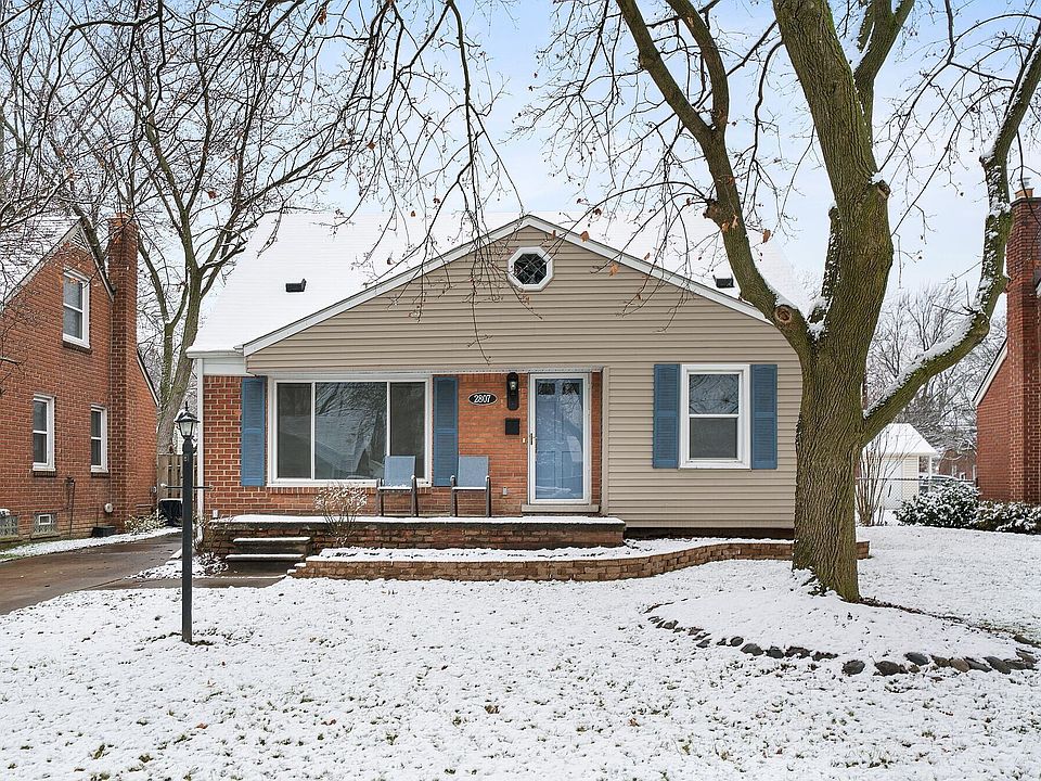 1st image of 2807 N Connecticut Ave