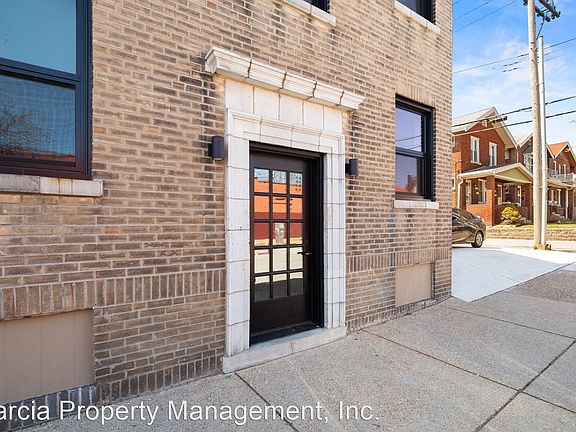 3rd image of 3701 S Kingshighway Blvd #4908