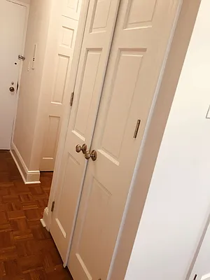 Rented by Metropolis Real Estate of Manhattan | media 13