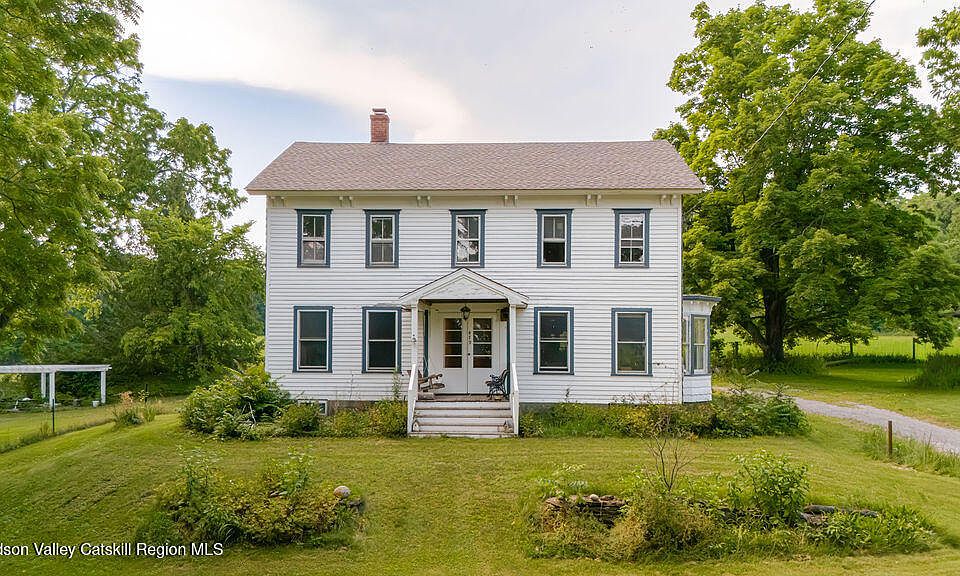 1st image of 479 Prospect Hill Road