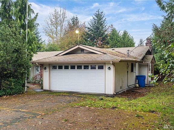4th image of 12017 110th Ave E