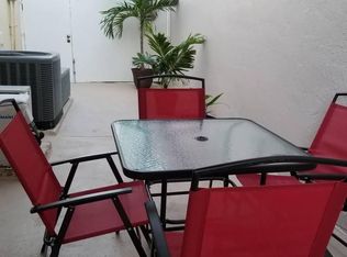 9048 SW 143rd Ave, Miami, FL 33186